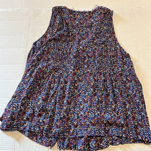 Anthropology Maeve-M-multicolored, V-neck, sleeveless, button down, top/blouse. - Picture 4 of 13